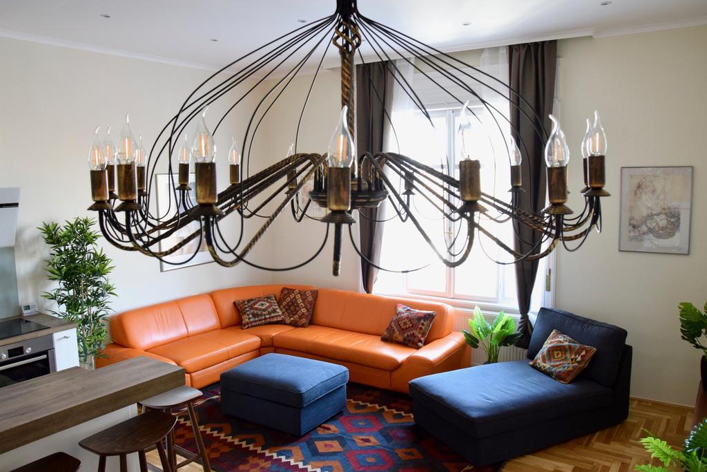 Luxury Apartment By Hi5 - Kiraly Street Suite Budapest Eksteriør bilde